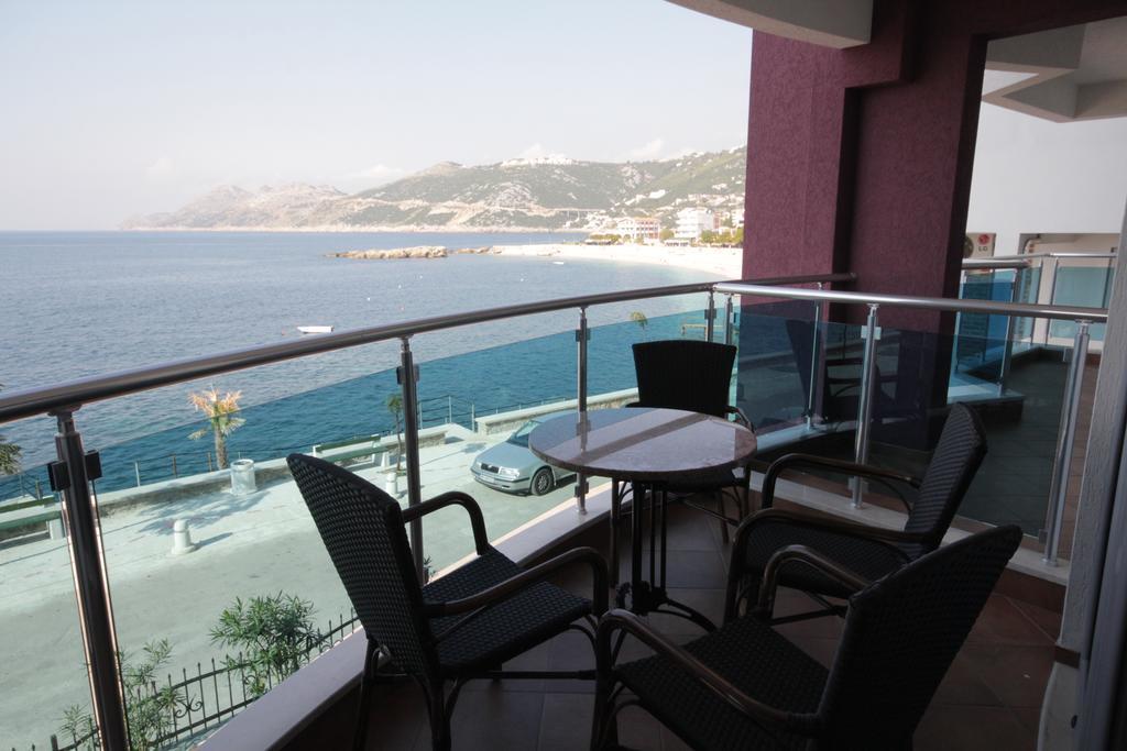Apartments Palma Dobra Voda Bagian luar foto